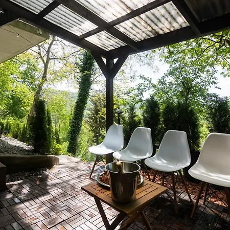 Wagner Stays- Secret Chalet Private Wellness In The Nature With Whirlpool & Sauna 别墅 *