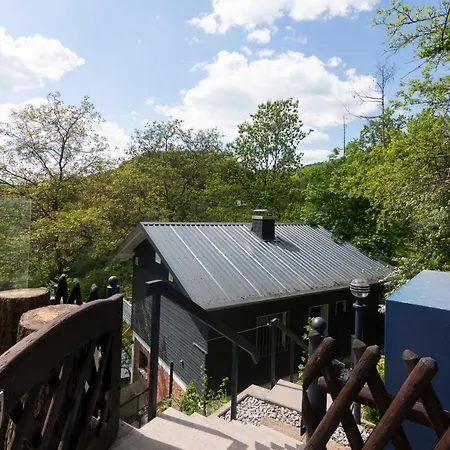 Wagner Stays- Secret Chalet Private Wellness In The Nature With Whirlpool & Sauna 别墅 *